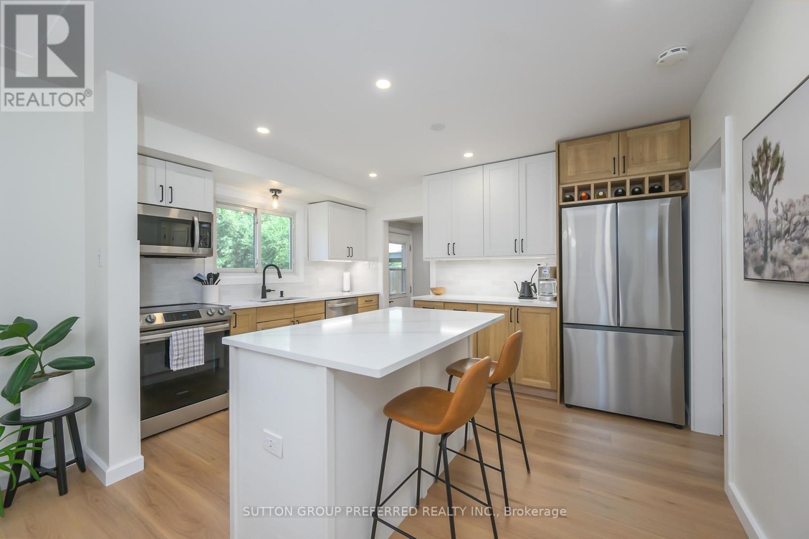 691 Widmore Drive, London South, Ontario  N6J 3A8 - Photo 9 - X12312940