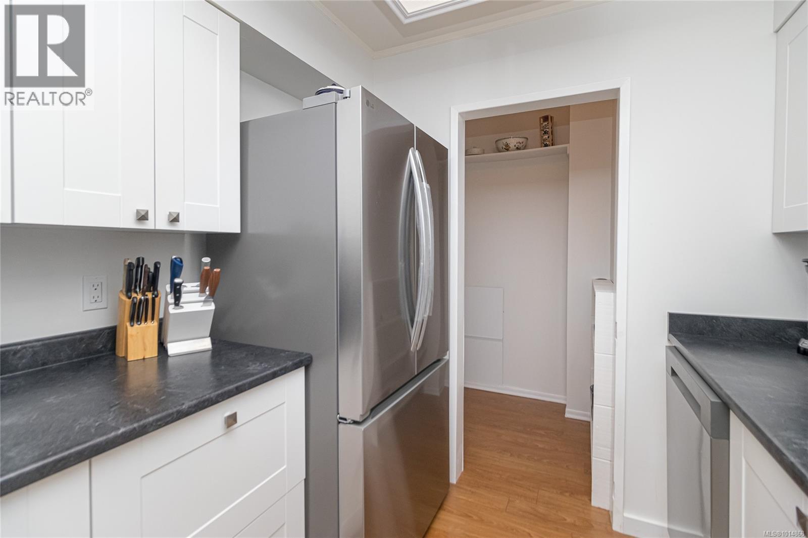 211 9560 Fifth St, Sidney, British Columbia  V8L 2W5 - Photo 10 - 1014868