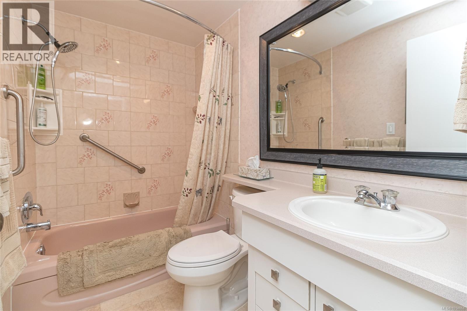 211 9560 Fifth St, Sidney, British Columbia  V8L 2W5 - Photo 16 - 1014868