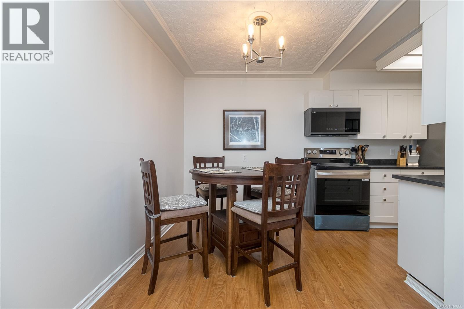 211 9560 Fifth St, Sidney, British Columbia  V8L 2W5 - Photo 6 - 1014868