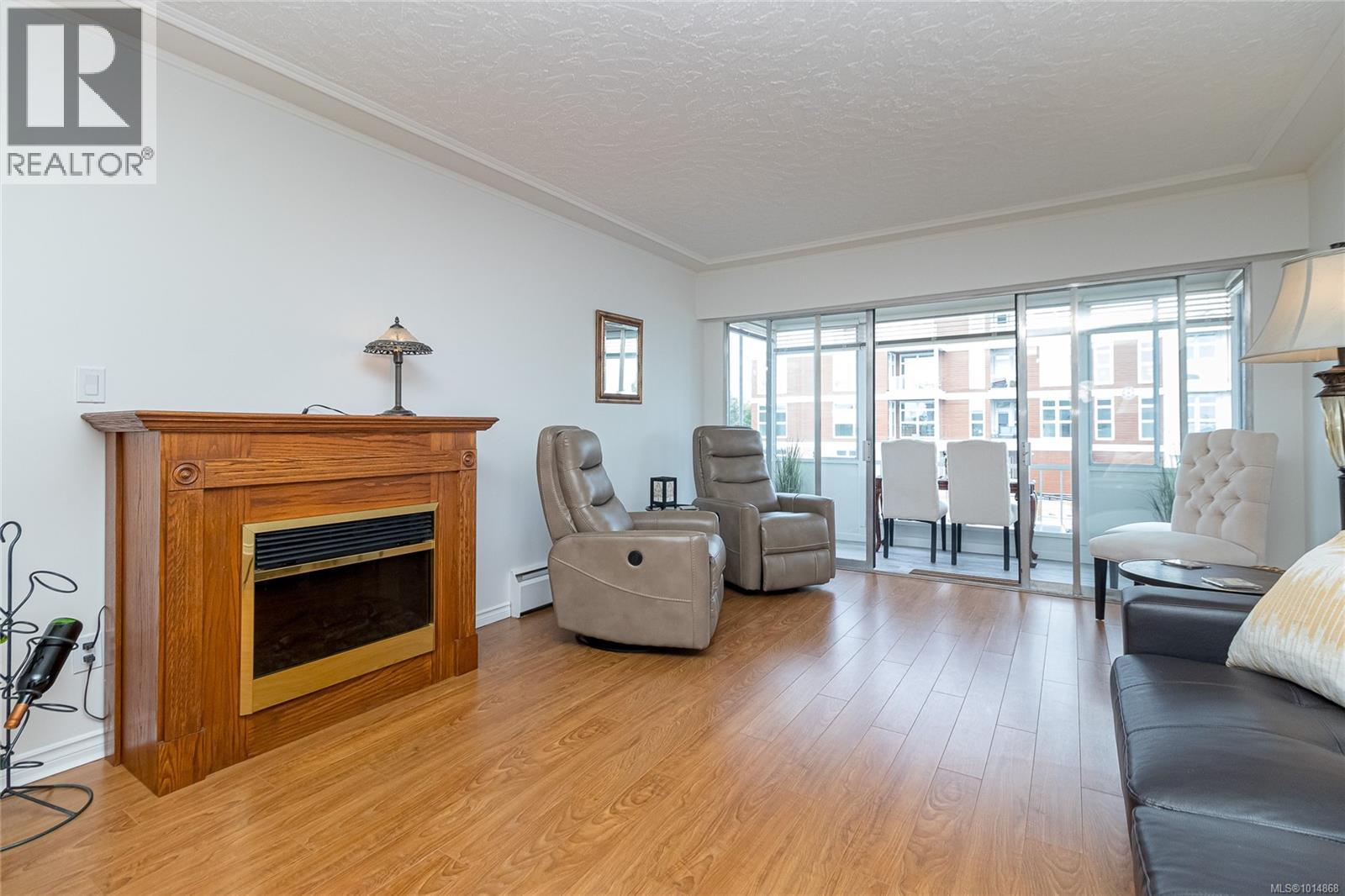 211 9560 Fifth St, Sidney, British Columbia  V8L 2W5 - Photo 7 - 1014868