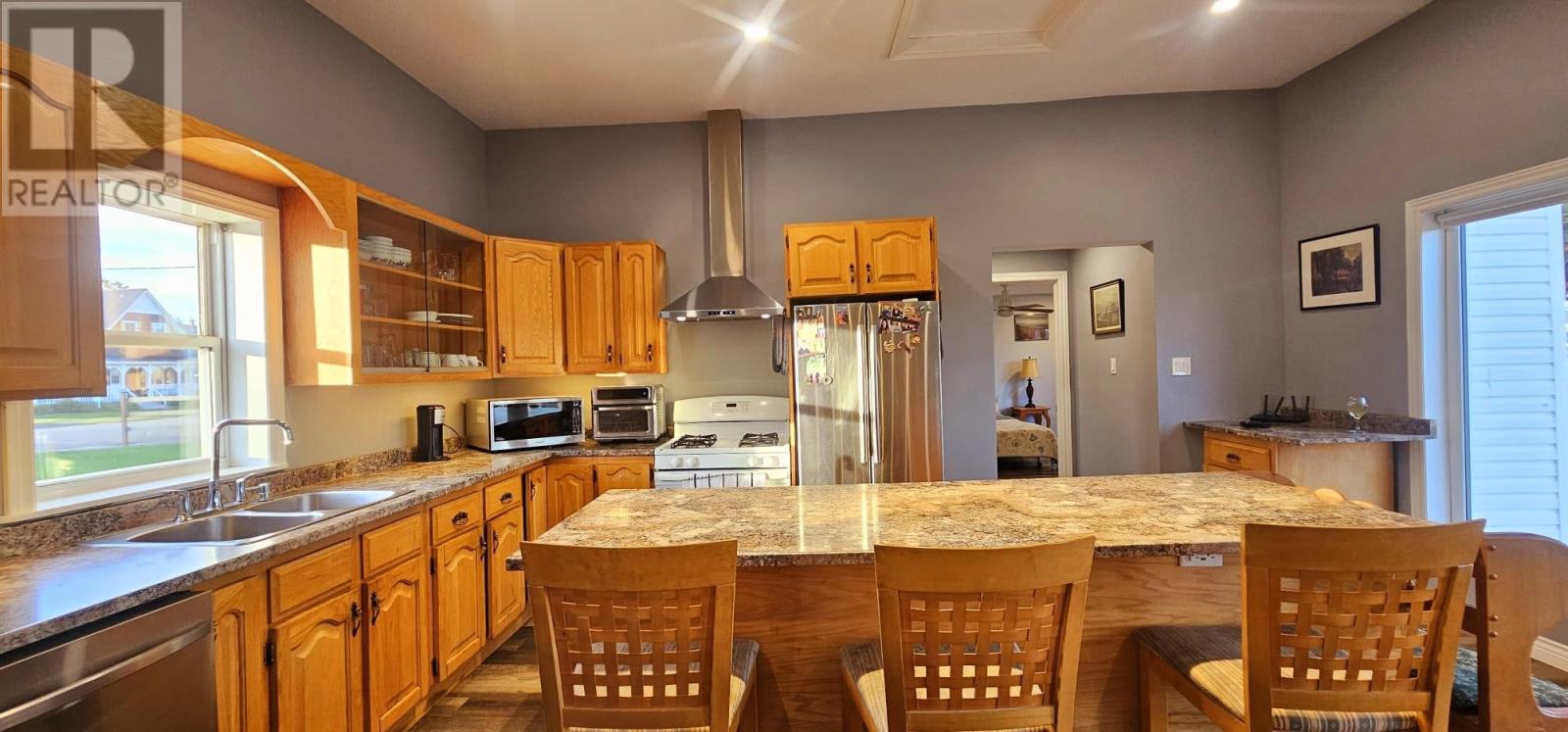 197 Main Street, Mount Stewart, Prince Edward Island  C0A 1T0 - Photo 8 - 202524845