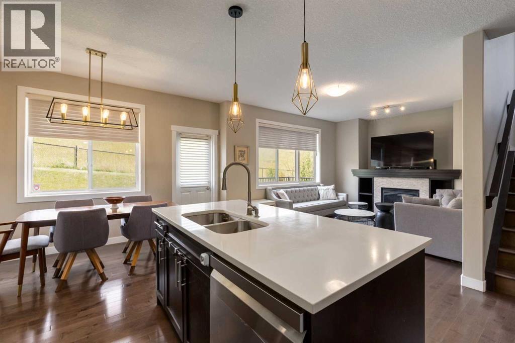 114 Sherwood Mount Nw, Calgary, Alberta  T3R 0G5 - Photo 6 - A2208063