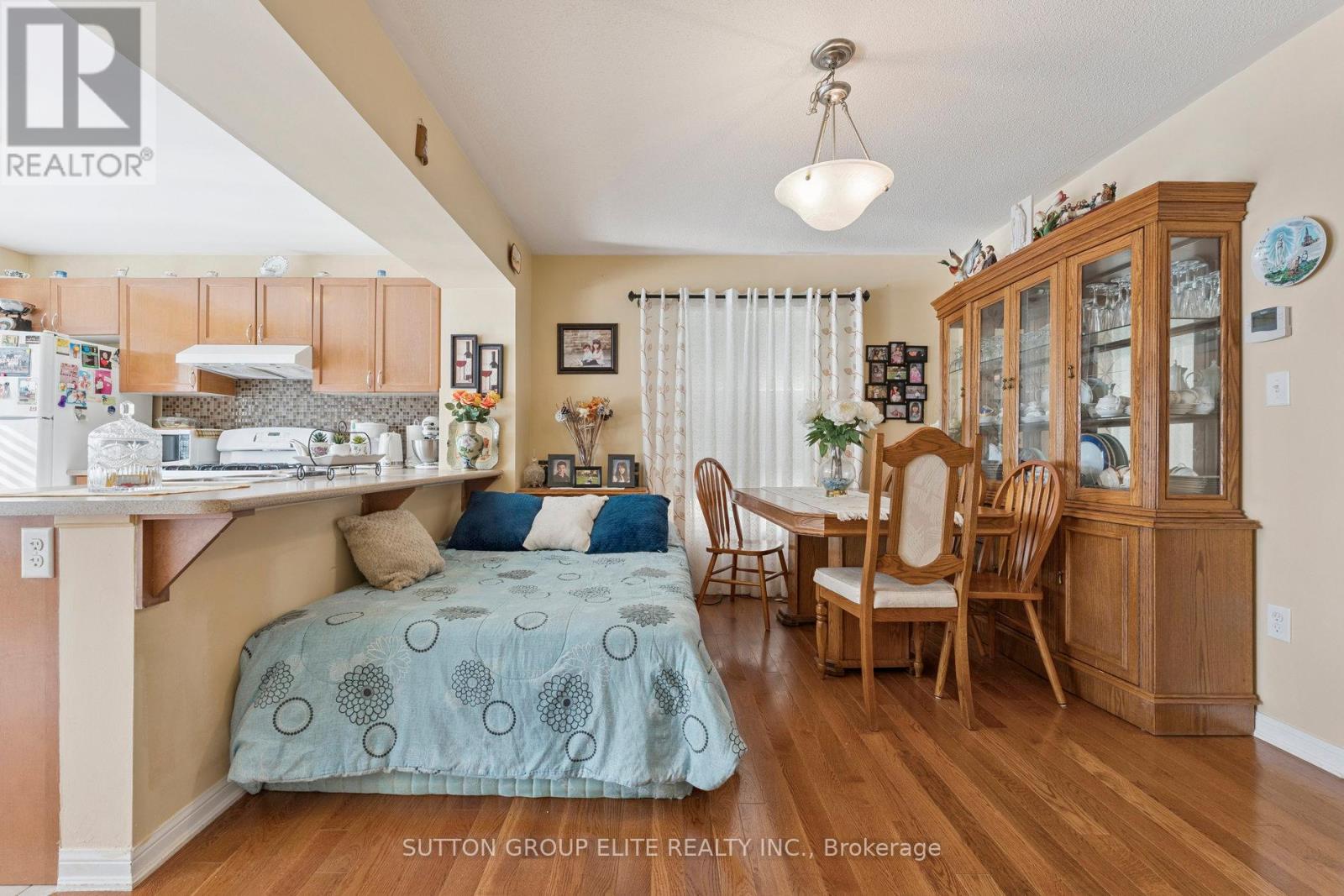 39 Caliper Road, Brampton, Ontario  L6P 3R2 - Photo 15 - W12433550