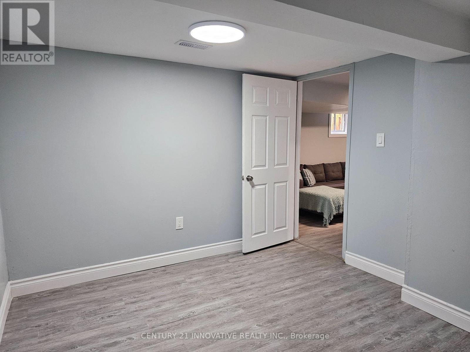 703 Midland Avenue, Toronto, Ontario  M1K 4E3 - Photo 16 - E12360807