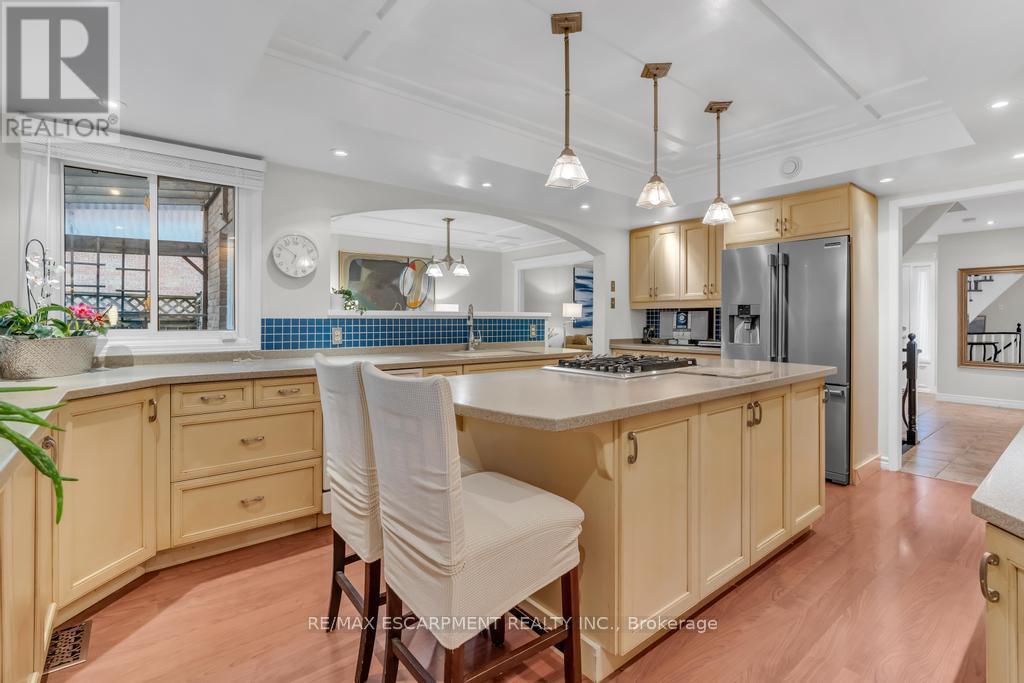 15 Deer Valley Drive, Caledon, Ontario  L7E 2E3 - Photo 15 - W12429781