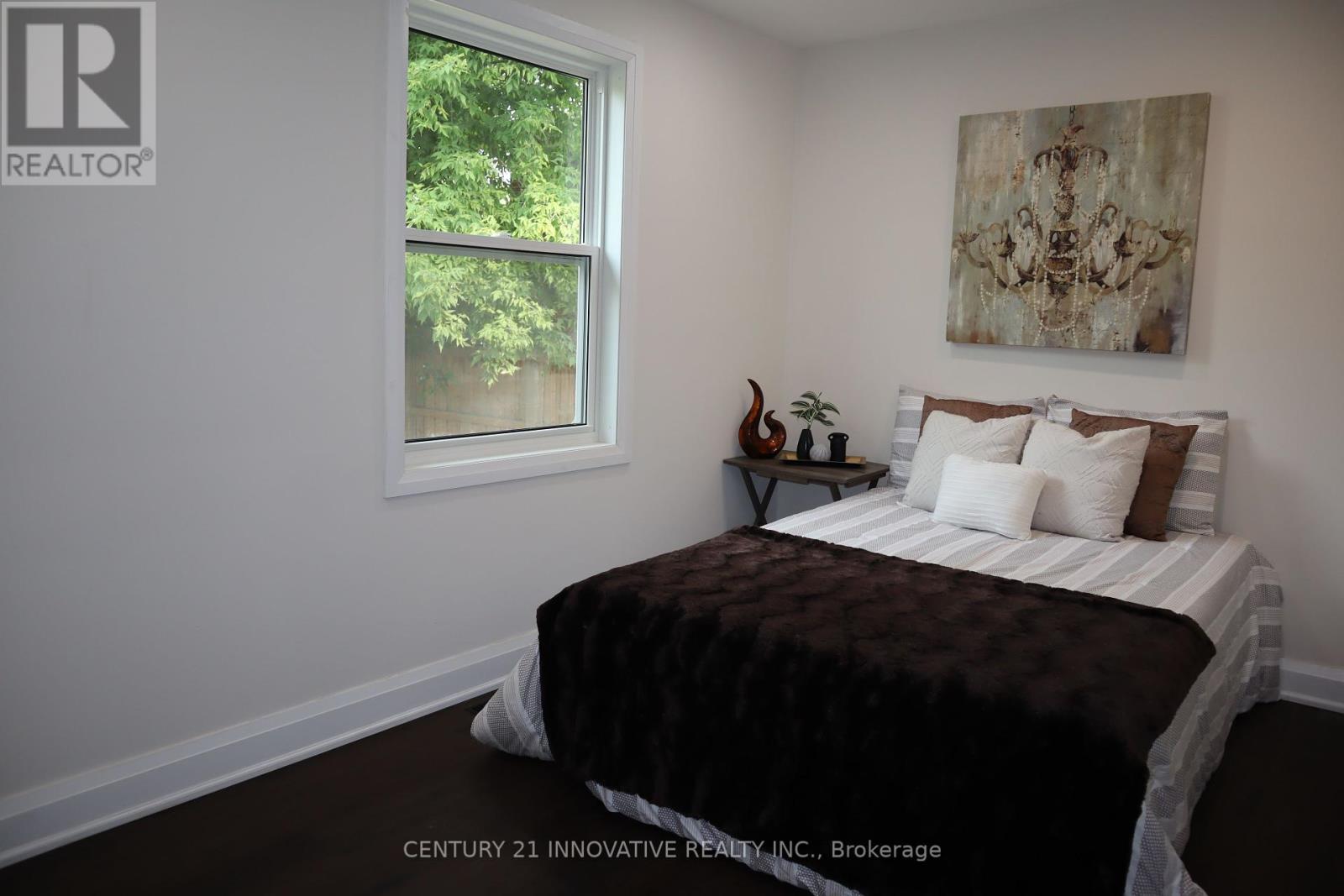 703 Midland Avenue, Toronto, Ontario  M1K 4E3 - Photo 9 - E12360807