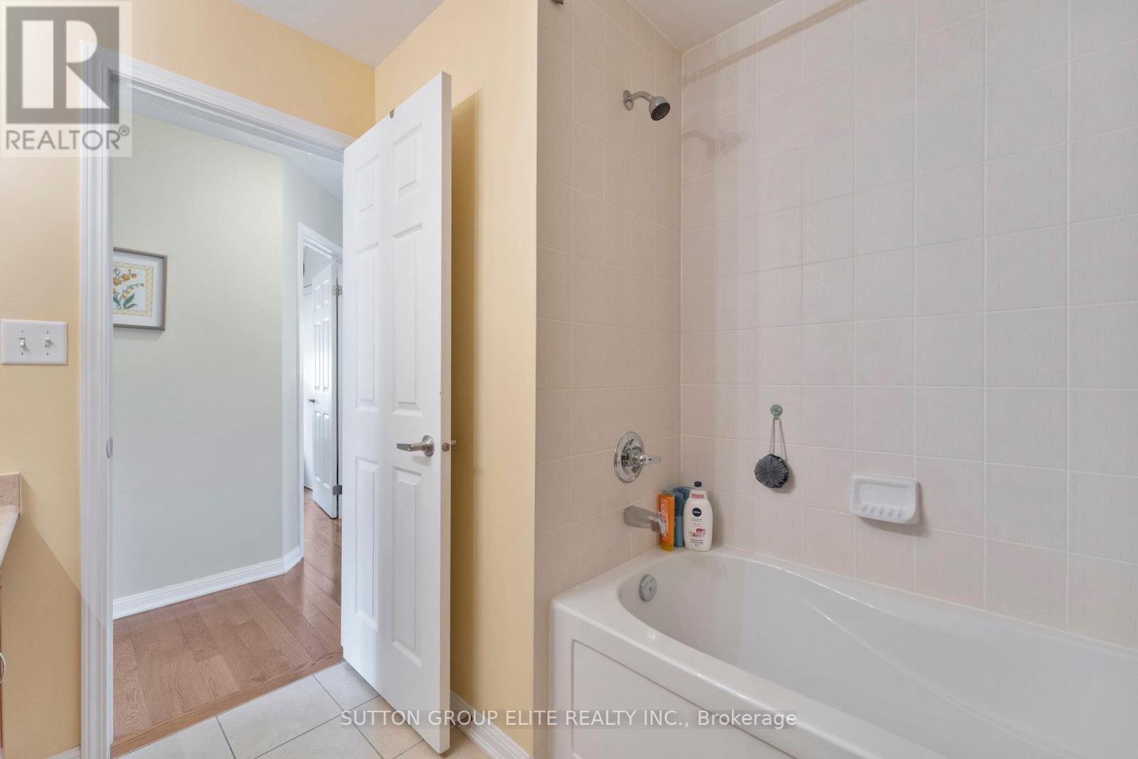 39 Caliper Road, Brampton, Ontario  L6P 3R2 - Photo 32 - W12433550