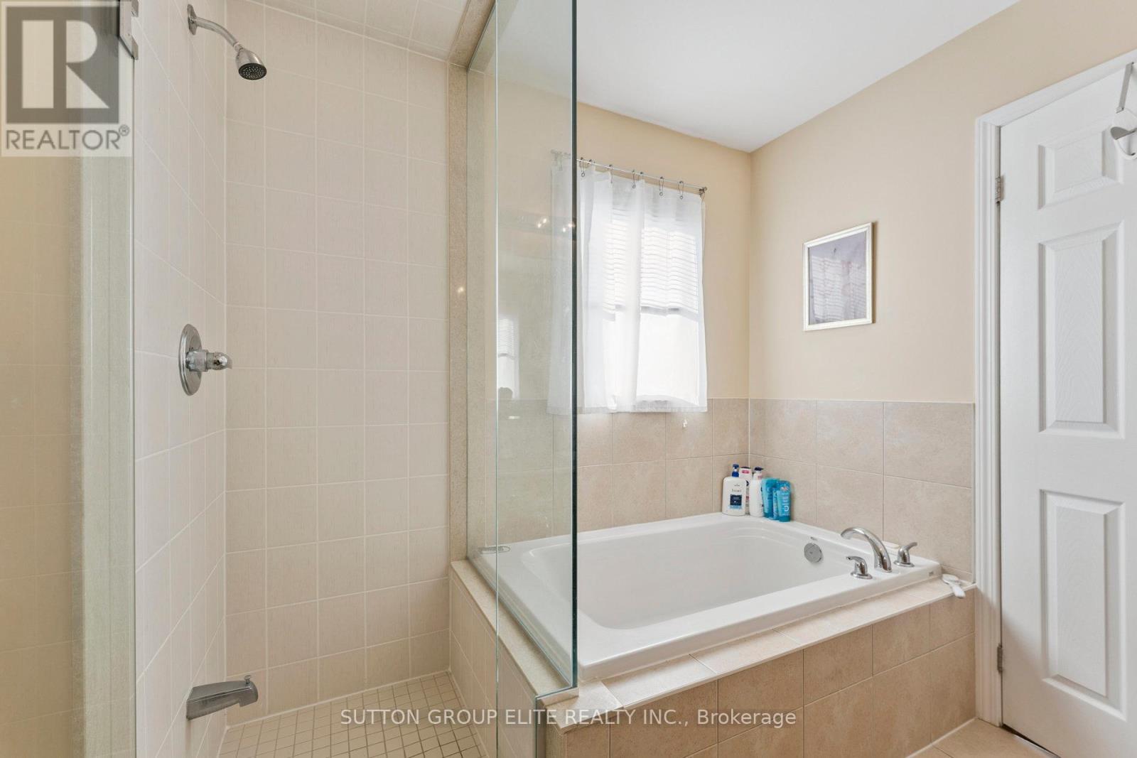 39 Caliper Road, Brampton, Ontario  L6P 3R2 - Photo 24 - W12433550