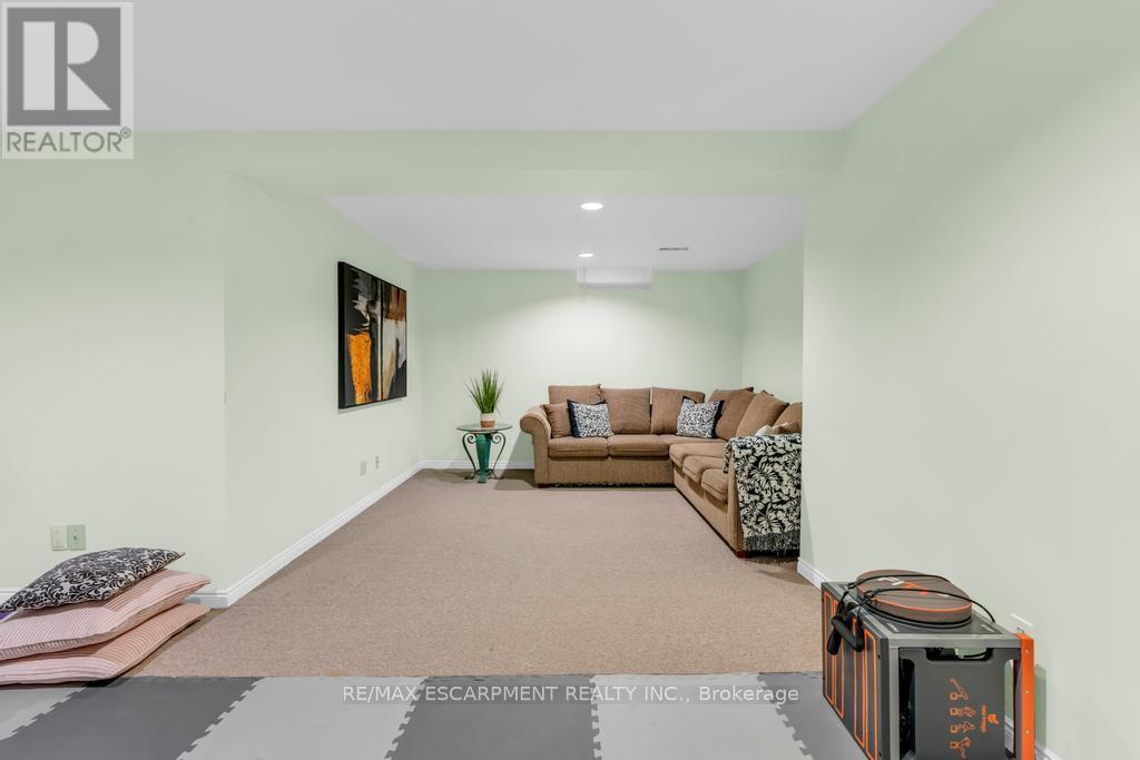 15 Deer Valley Drive, Caledon, Ontario  L7E 2E3 - Photo 34 - W12429781