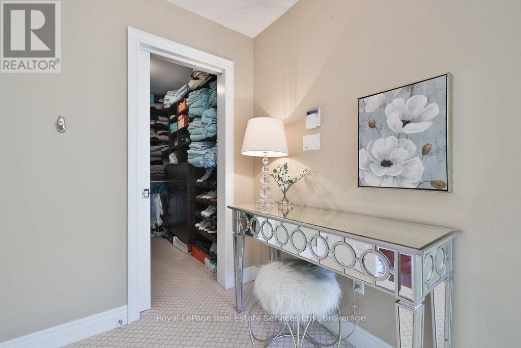 2218 Hampstead Road, Oakville, Ontario  L6H 6Y9 - Photo 34 - W12437617