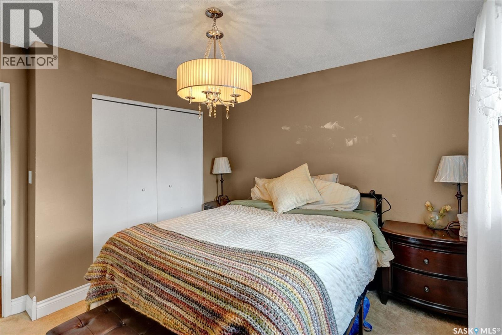 205 Maple Street, Strasbourg, Saskatchewan  S0G 4V0 - Photo 12 - SK019881