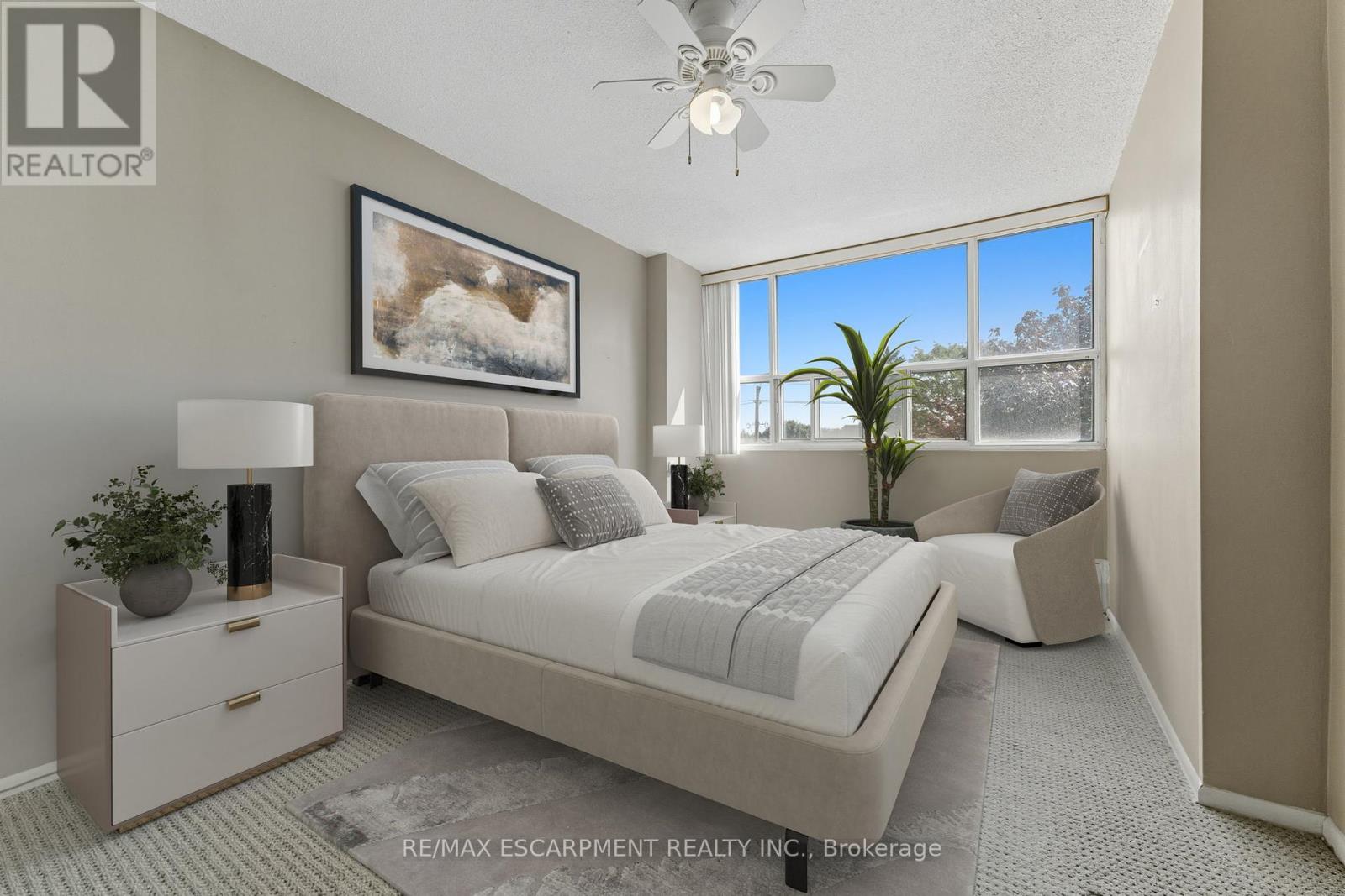 305 - 2263 Marine Drive, Oakville, Ontario  L6L 5K1 - Photo 14 - W12427965