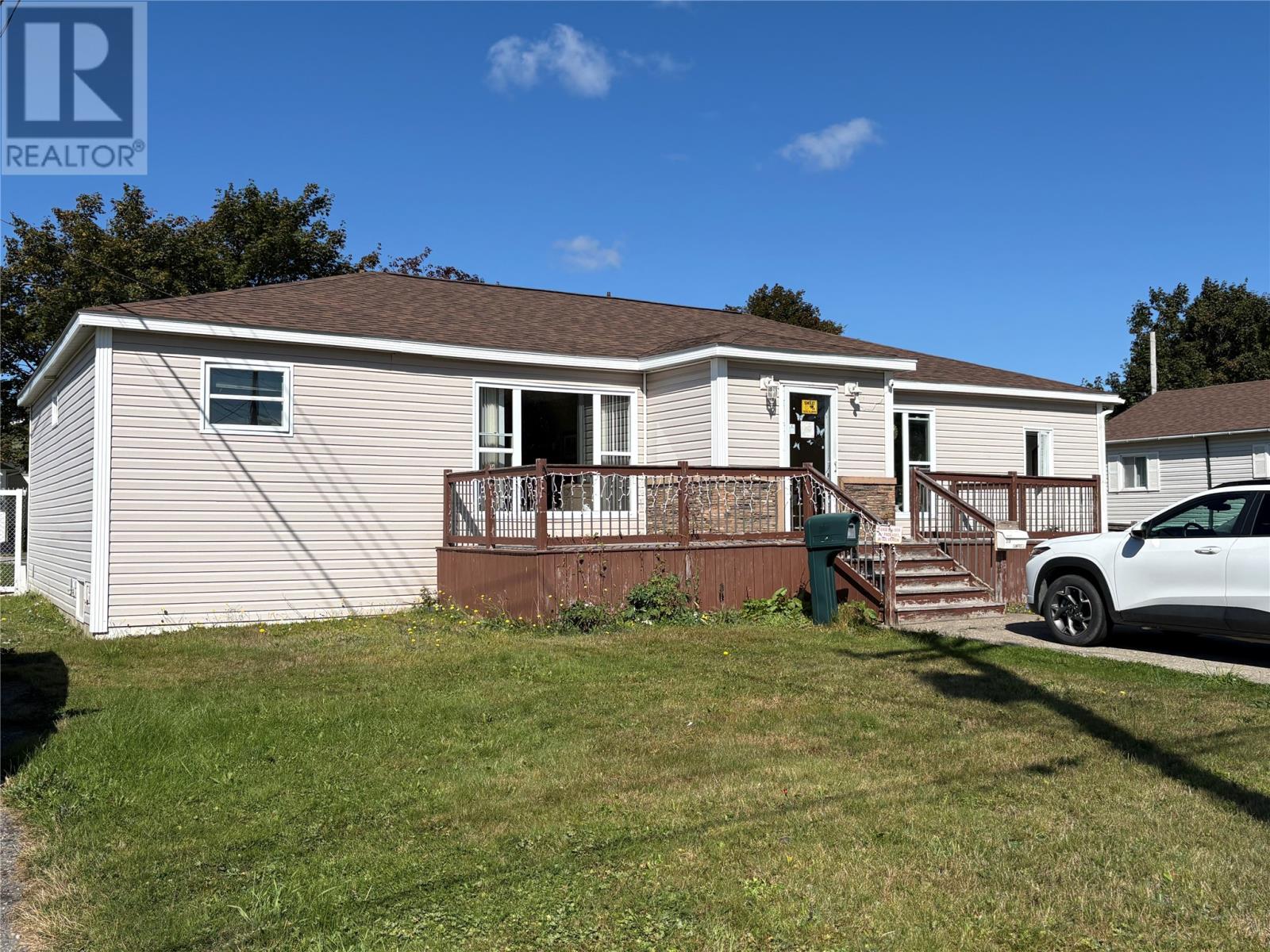 37 St. George's Avenue, Stephenville, Newfoundland & Labrador  A2N 1K8 - Photo 1 - 1291113