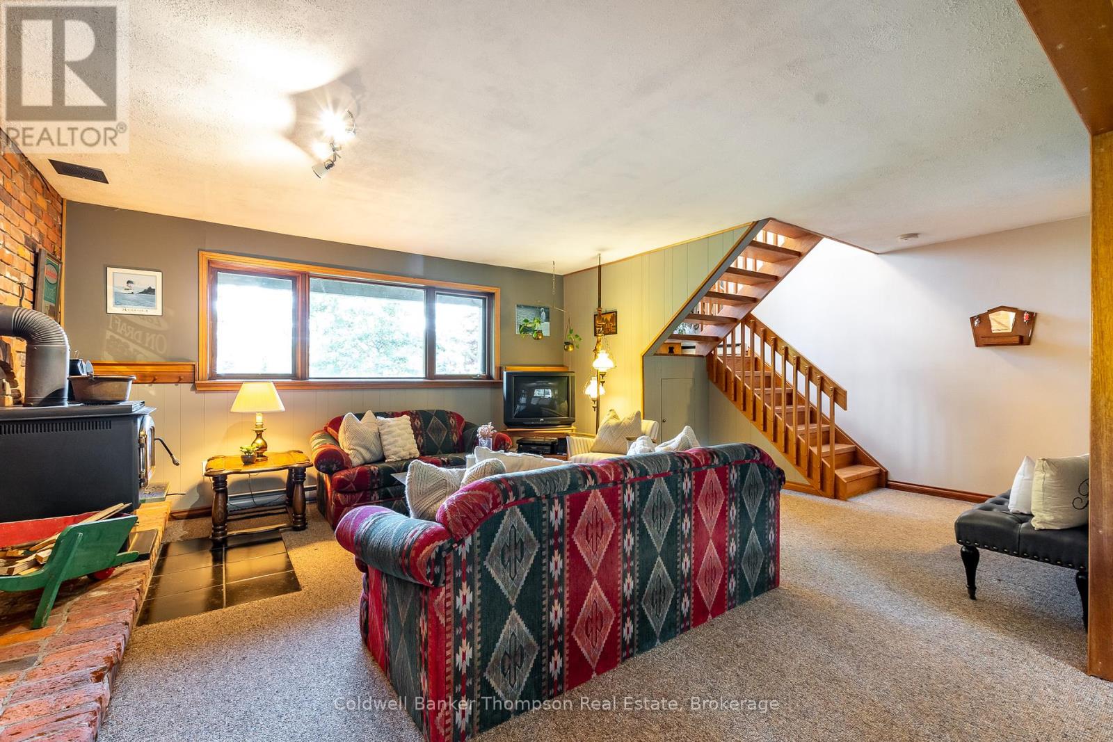 256 South Mary Lake Road, Huntsville, Ontario  P0B 1L0 - Photo 33 - X12169206
