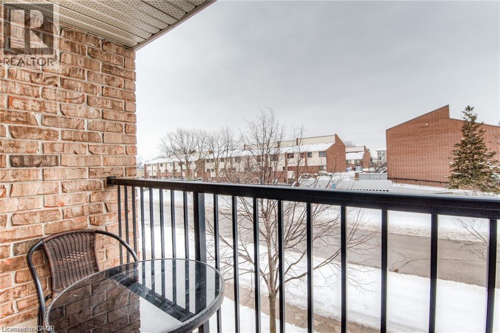 12 Holborn Drive Unit# A7, Kitchener, Ontario  N2A 0A4 - Photo 16 - 40775553