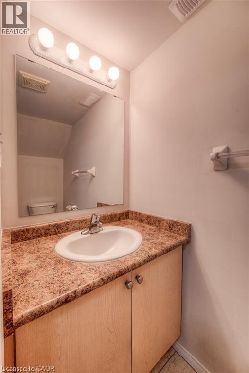 12 Holborn Drive Unit# A7, Kitchener, Ontario  N2A 0A4 - Photo 4 - 40775553