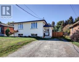 4461 Elizabeth Crescent, Val Therese, Ontario