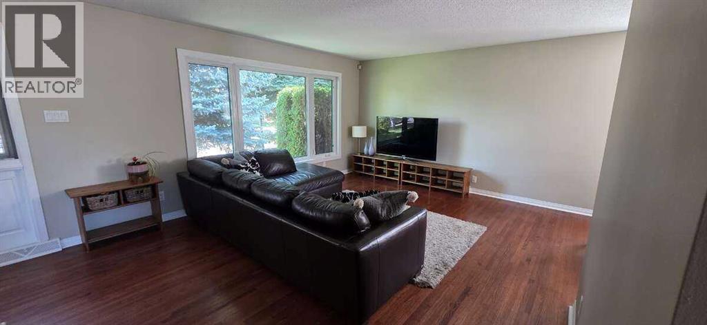 640 Willowburn Crescent Se, Calgary, Alberta  T2J 1N1 - Photo 18 - A2252926