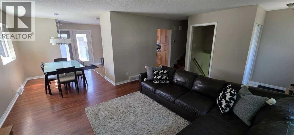 640 Willowburn Crescent Se, Calgary, Alberta  T2J 1N1 - Photo 20 - A2252926