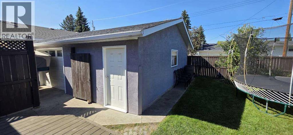 640 Willowburn Crescent Se, Calgary, Alberta  T2J 1N1 - Photo 9 - A2252926