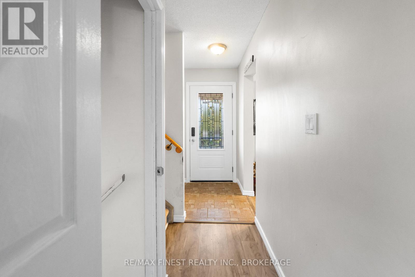 944 Warburton Crescent, Kingston, Ontario  K7M 8L1 - Photo 14 - X12439713