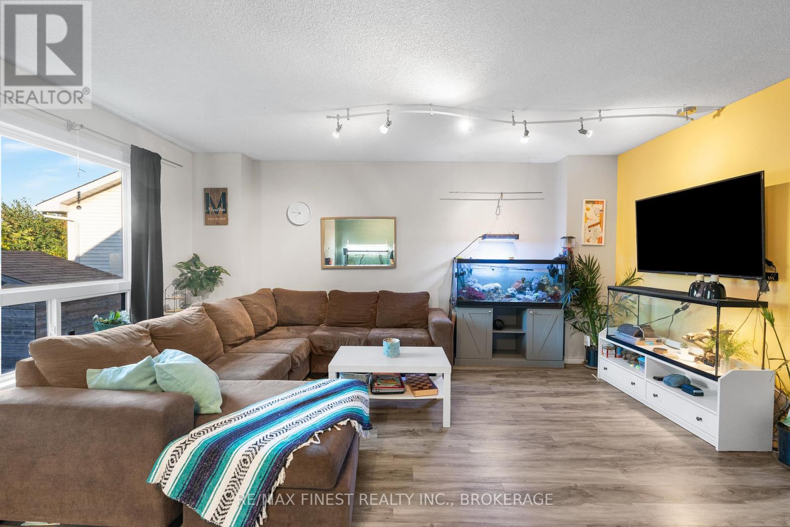 944 Warburton Crescent, Kingston, Ontario  K7M 8L1 - Photo 16 - X12439713