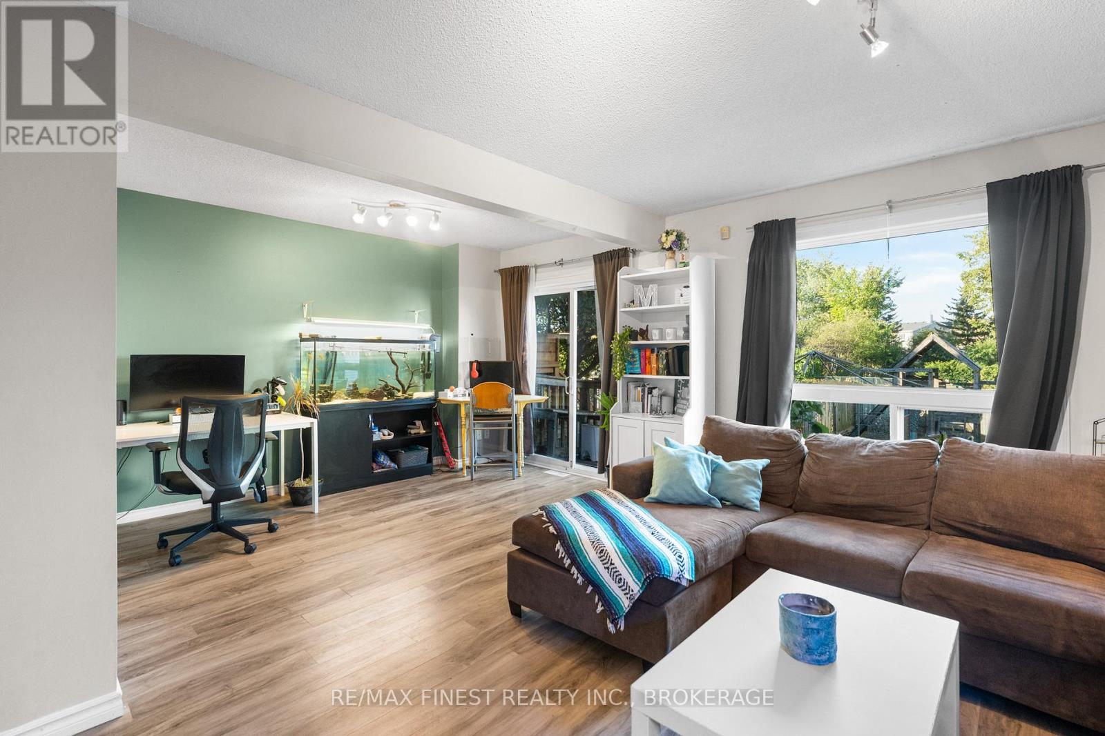 944 Warburton Crescent, Kingston, Ontario  K7M 8L1 - Photo 17 - X12439713