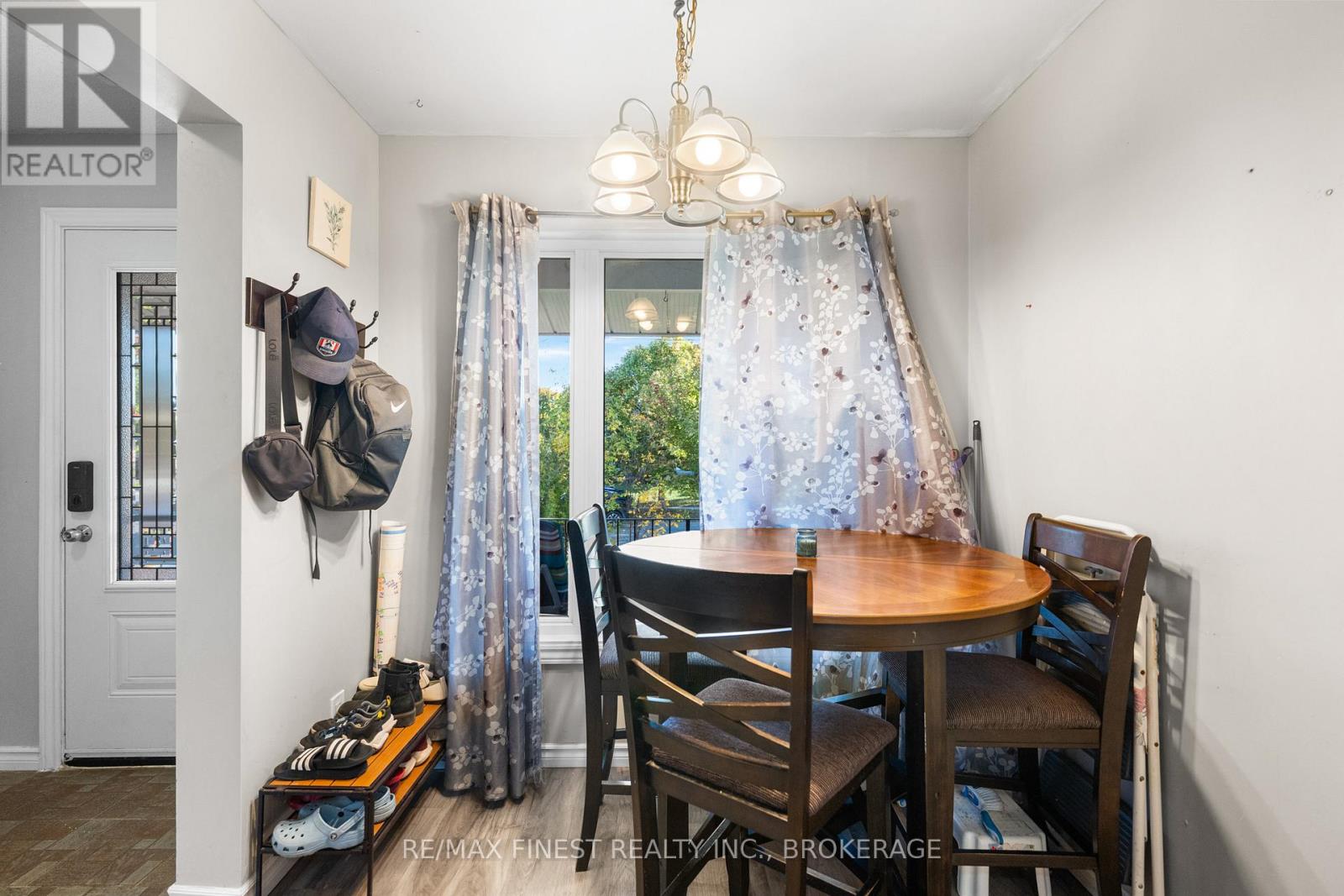 944 Warburton Crescent, Kingston, Ontario  K7M 8L1 - Photo 21 - X12439713