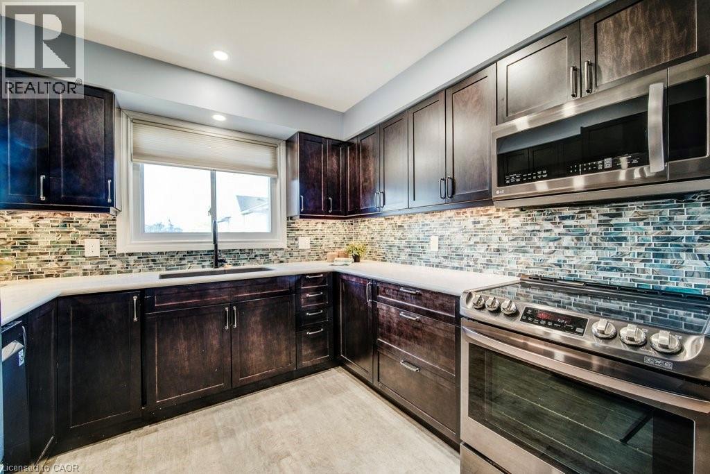 589 BEECHWOOD Drive Unit# 29, Waterloo, Ontario