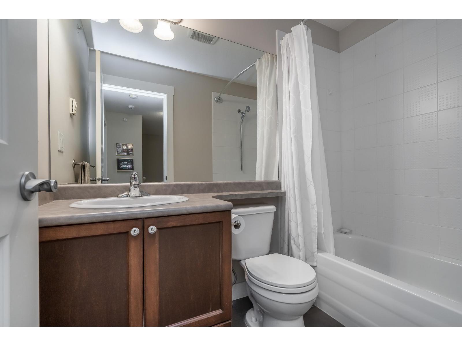 62 19932 70 Avenue, Langley, British Columbia  V2Y 3C6 - Photo 25 - R3053649