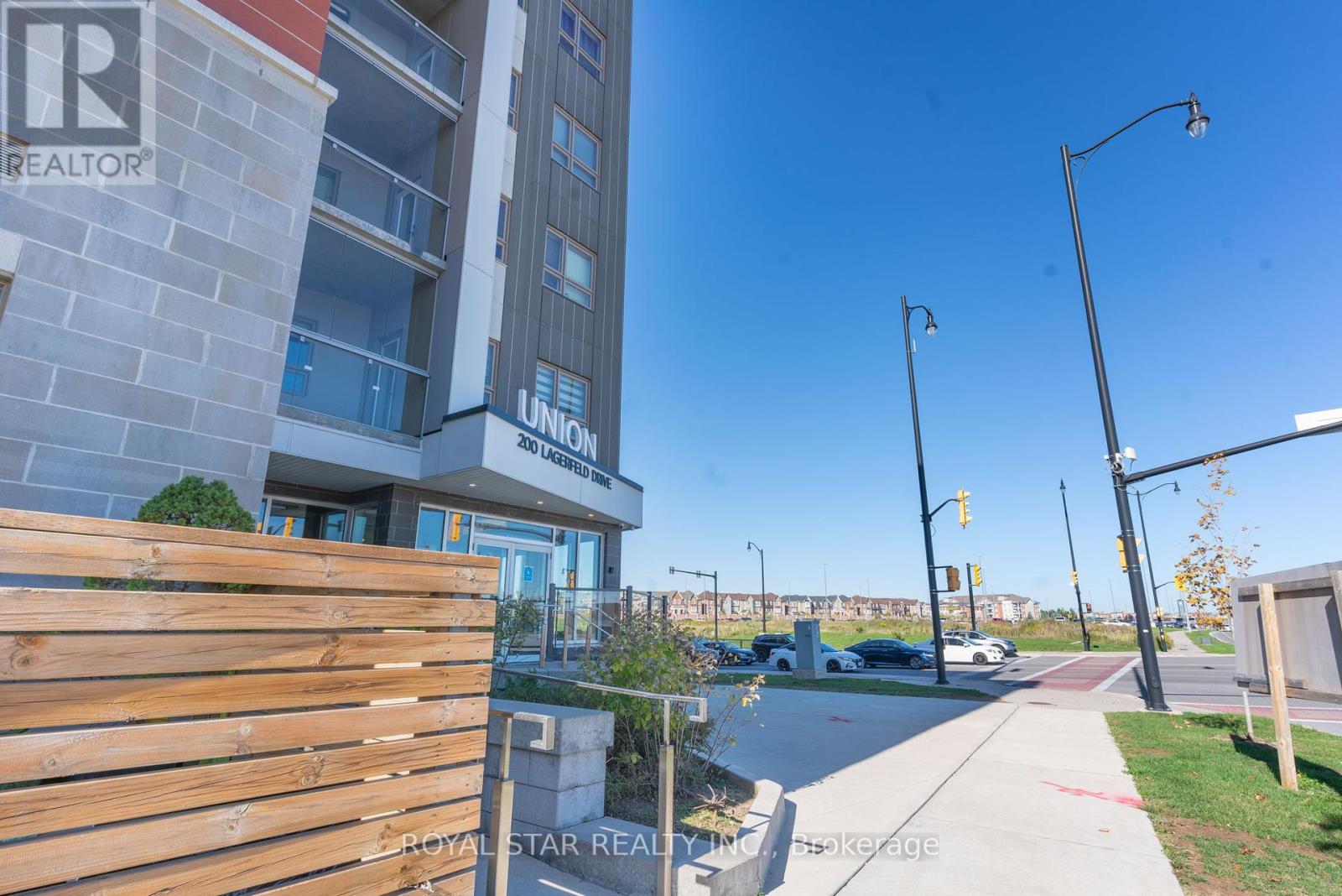 601 - 200 Lagerfeld Drive, Brampton, Ontario  L7A 5G5 - Photo 22 - W12429288