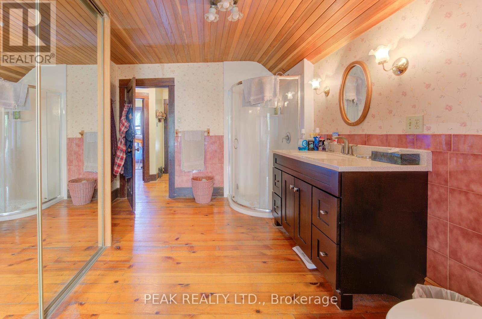 32 Elgin Street, Waterloo, Ontario  N2J 2R1 - Photo 26 - X12434411