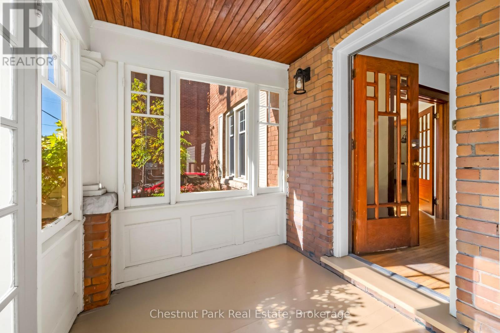 1208 4th Avenue E, Owen Sound, Ontario  N4K 2P6 - Photo 5 - X12439715