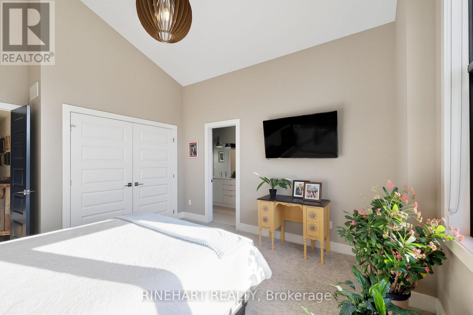1754 Brayford Avenue, London South, Ontario  N6K 0H4 - Photo 21 - X12439695