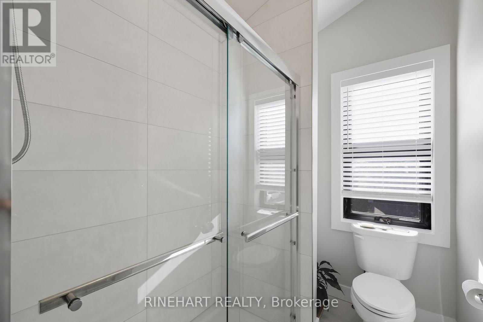 1754 Brayford Avenue, London South, Ontario  N6K 0H4 - Photo 22 - X12439695