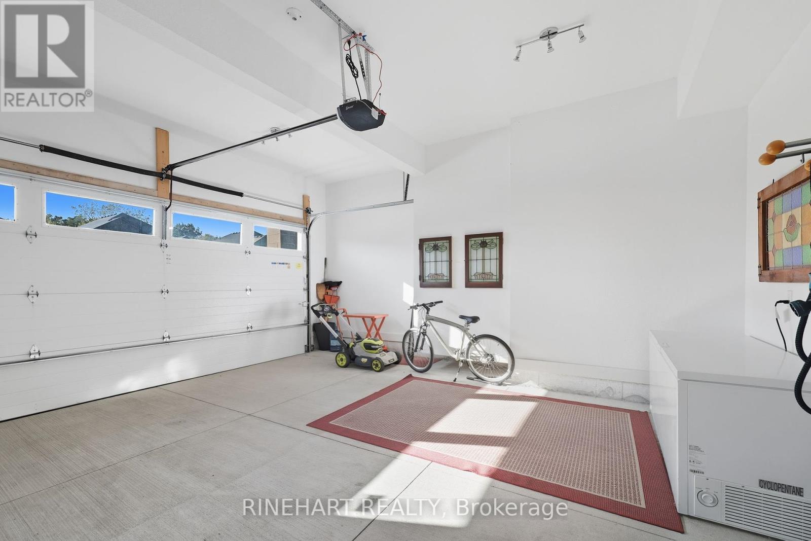 1754 Brayford Avenue, London South, Ontario  N6K 0H4 - Photo 37 - X12439695