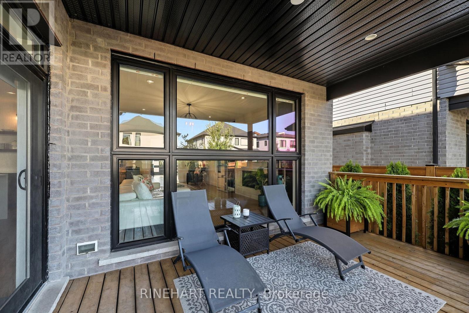 1754 Brayford Avenue, London South, Ontario  N6K 0H4 - Photo 45 - X12439695