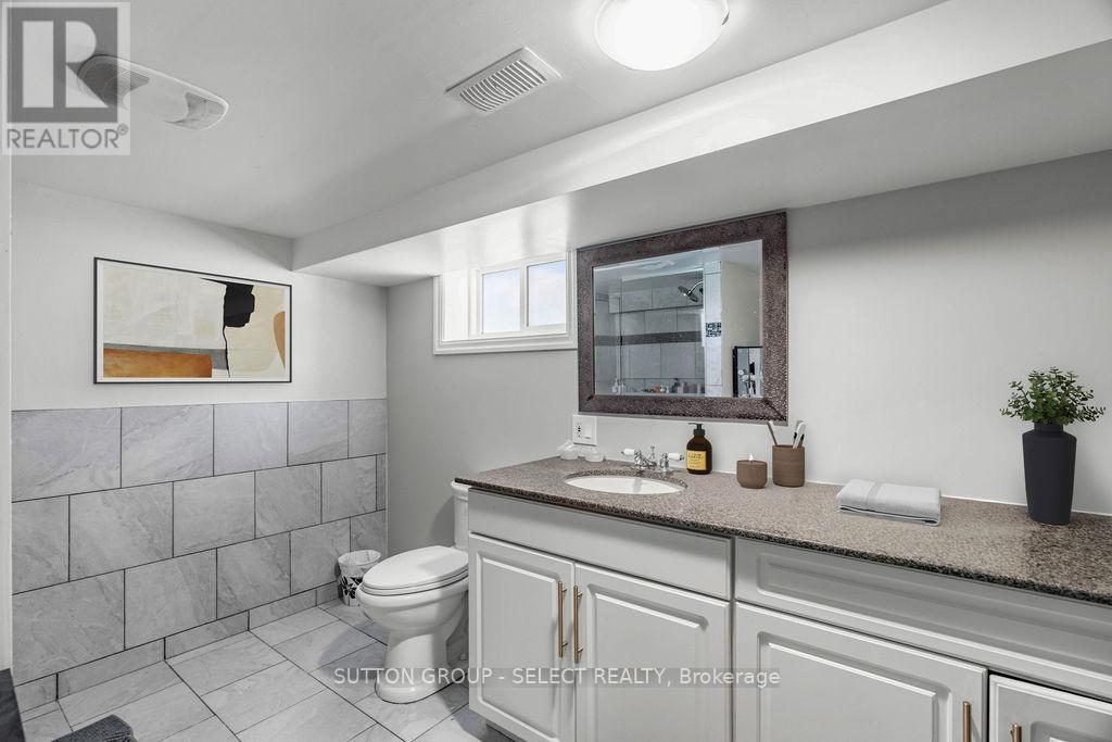 353 Clarke Road, London East, Ontario  N5W 5G4 - Photo 11 - X12439714