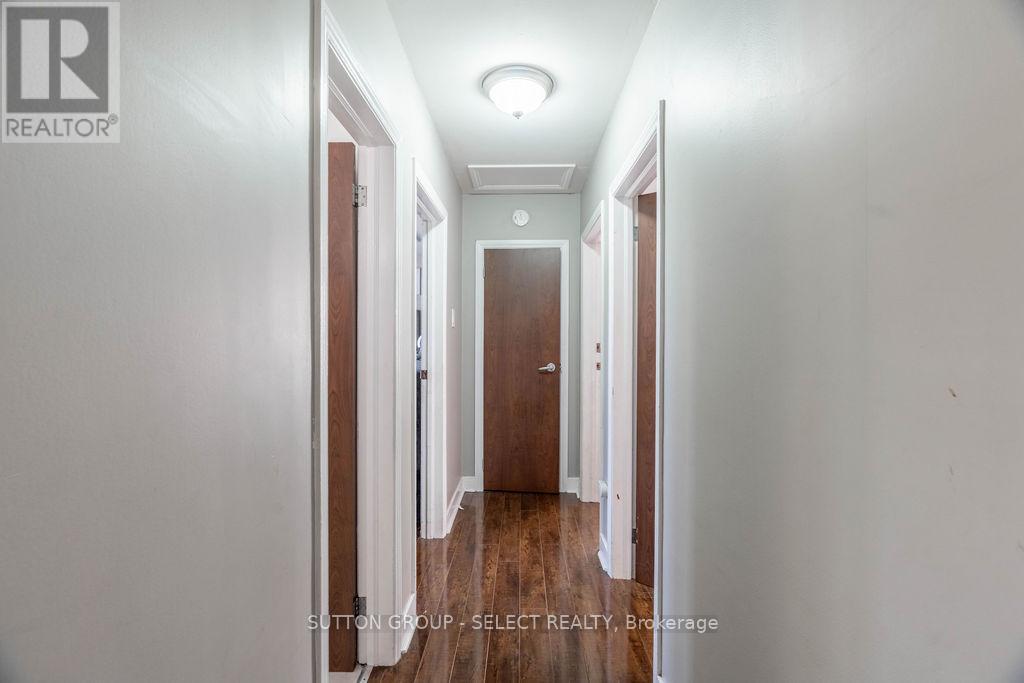 353 Clarke Road, London East, Ontario  N5W 5G4 - Photo 14 - X12439714
