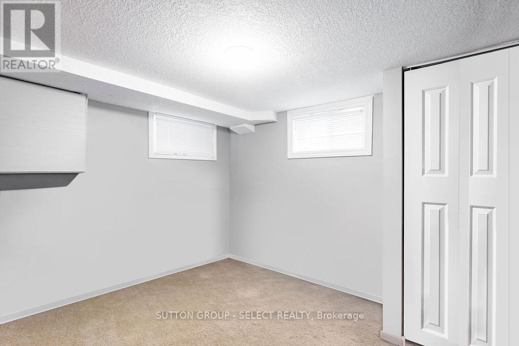 353 Clarke Road, London East, Ontario  N5W 5G4 - Photo 18 - X12439714