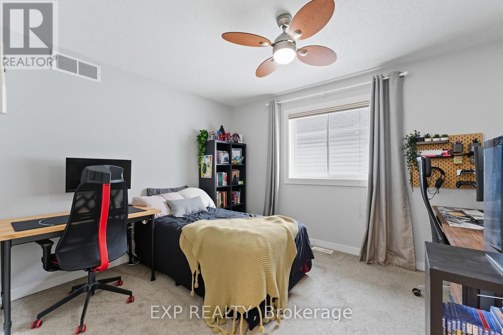 16 North Harrow Drive, Ottawa, Ontario  K2J 4V7 - Photo 31 - X12439731