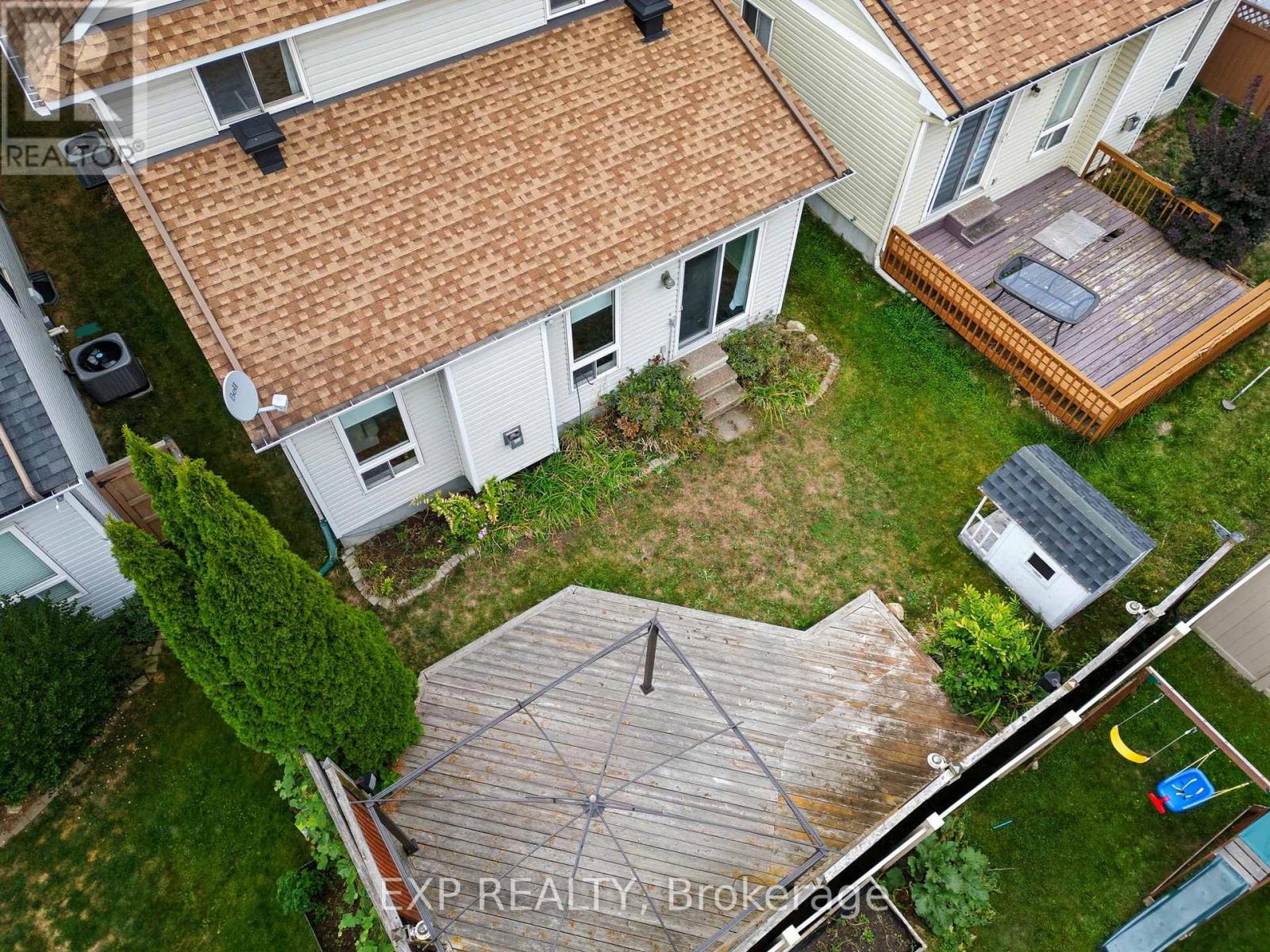 16 North Harrow Drive, Ottawa, Ontario  K2J 4V7 - Photo 40 - X12439731