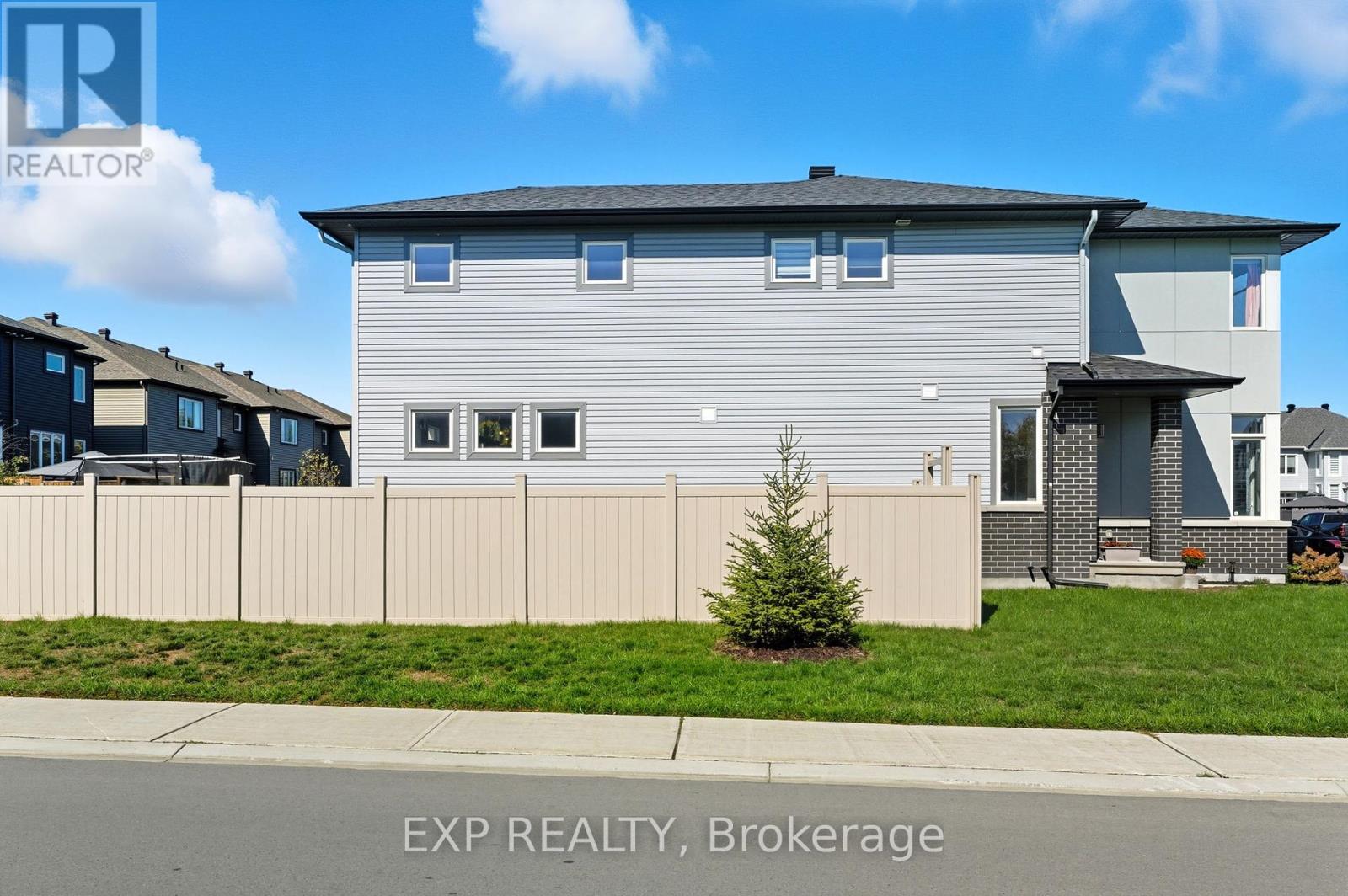 40 Fanning Street, Carleton Place, Ontario  K7C 0J3 - Photo 38 - X12439741