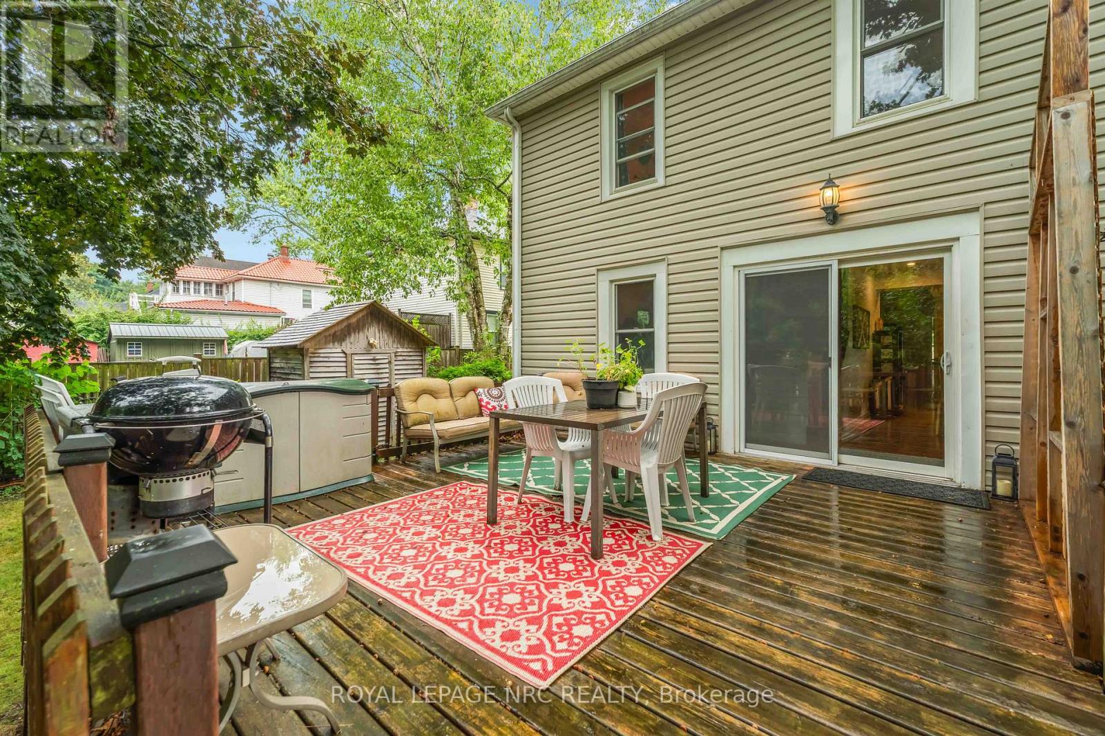16 College Street, Pelham (Fonthill), Ontario  L0S 1E0 - Photo 47 - X12439721