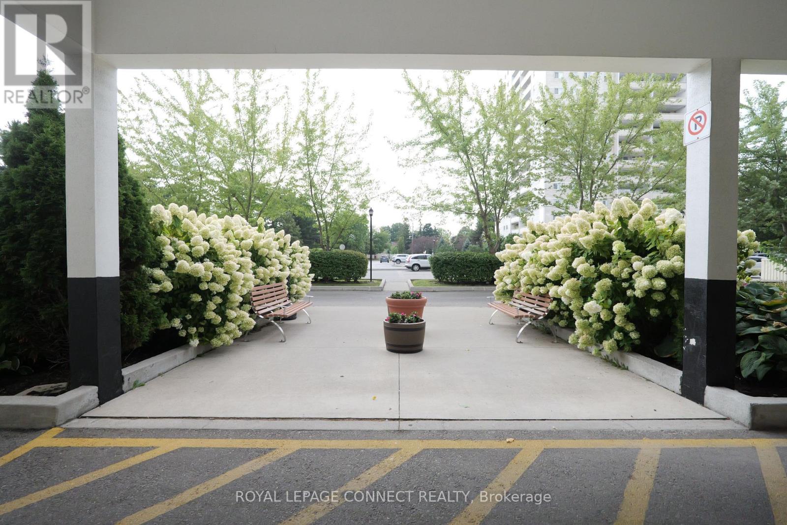 912 - 1360 York Mills Road, Toronto, Ontario  M3A 2A2 - Photo 3 - C12439476