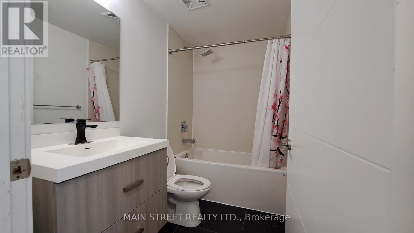 3710 - 50 Wellesley Street E, Toronto, Ontario  M4Y 1G2 - Photo 13 - C12439538