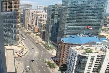 Ph203 - 770 Bay Street, Toronto, Ontario  M5G 1N6 - Photo 9 - C12439619