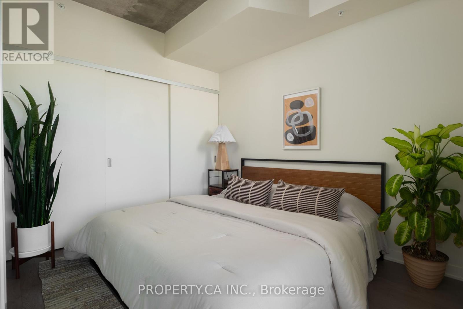 507 - 1239 Dundas Street W, Toronto, Ontario  M6J 1X6 - Photo 14 - C12439634