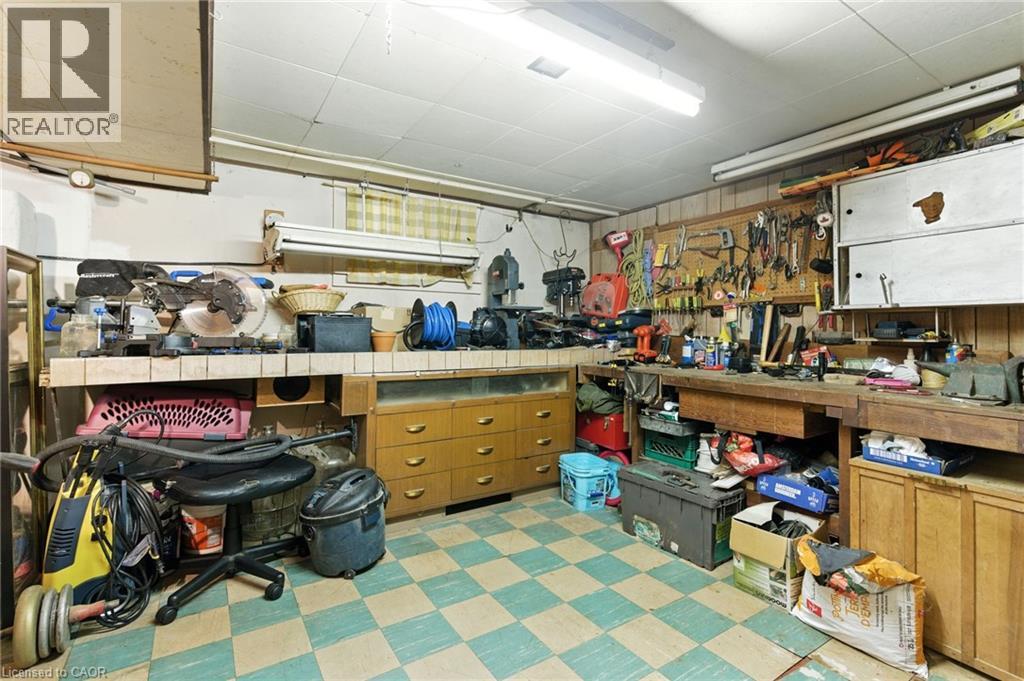 608 Fennell Avenue E, Hamilton, Ontario  L8V 1T4 - Photo 37 - 40773594